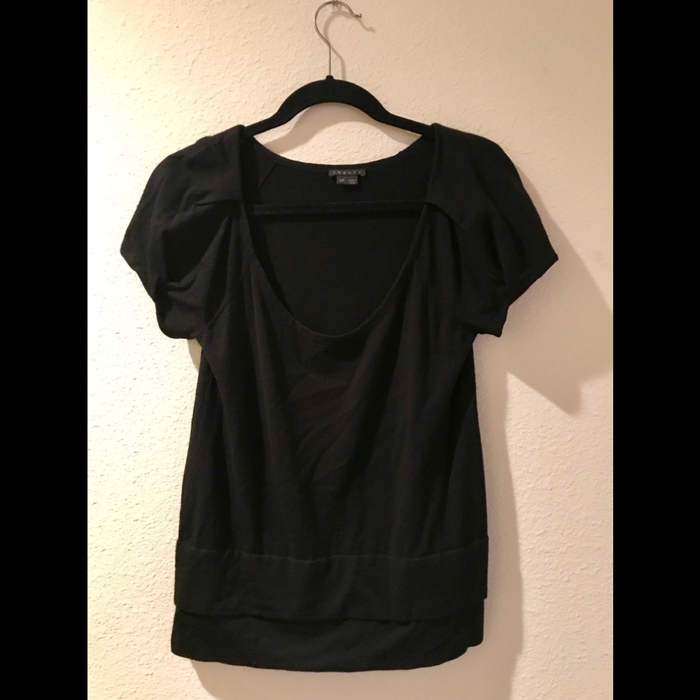 THEORY Capped Sleeve Sweater